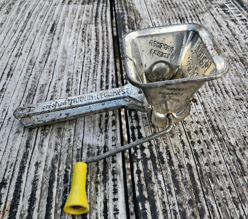 Vintage 1950s mouli - 1950s,
