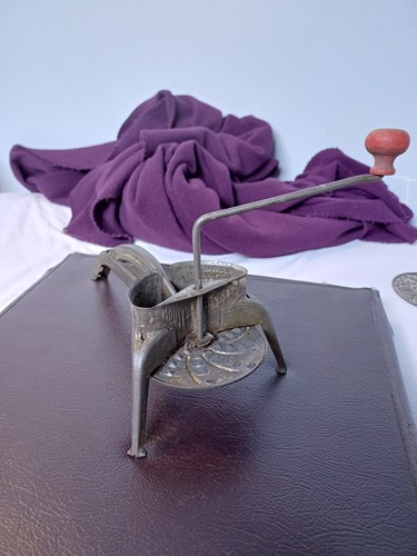 Vintage mouli shredder - mouli,