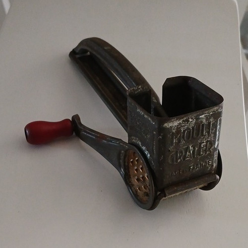 Mouli rotary cheese grater - rotary,