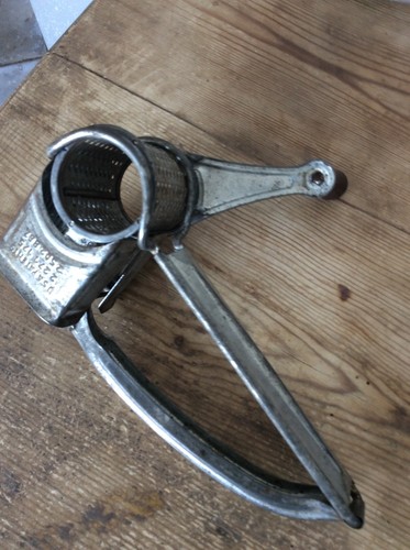 Vintage 1960 french mouli - 1960's,